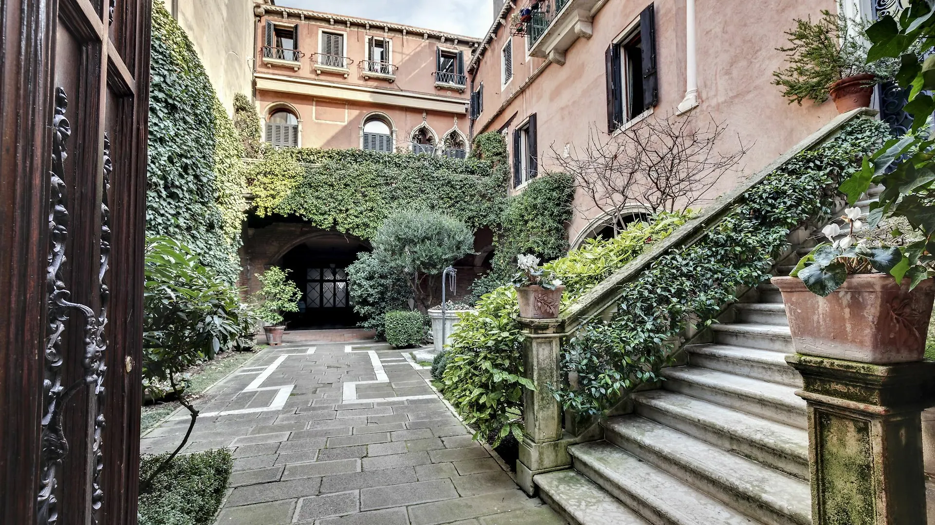 Castello Apartment Venice